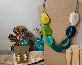 The Gorgeous Green Tagua Bead Necklace - Adjustable Necklace - Fair Trade Jewellery - Ethical Fashion