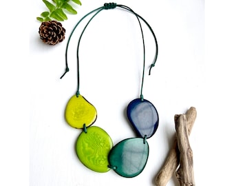 Dark Green Tagua Bead Necklace - Bold Eco-friendly Jewellery - Eco Fashion - Sustainable Jewellery