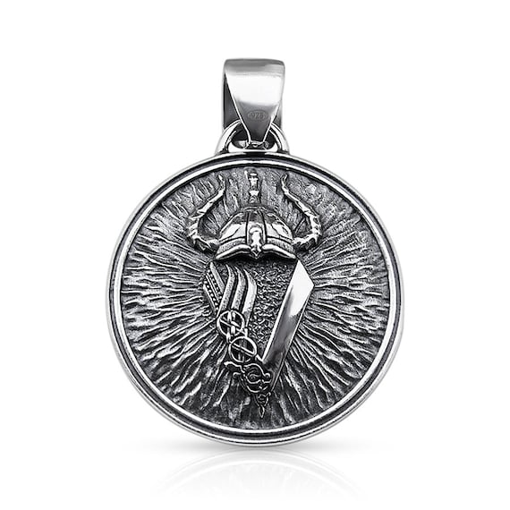 The Vikings Ragnar Lothbrock scandinavian warrior shield pendant, Viking Shield pendant with V -symbol from The Viking series saga