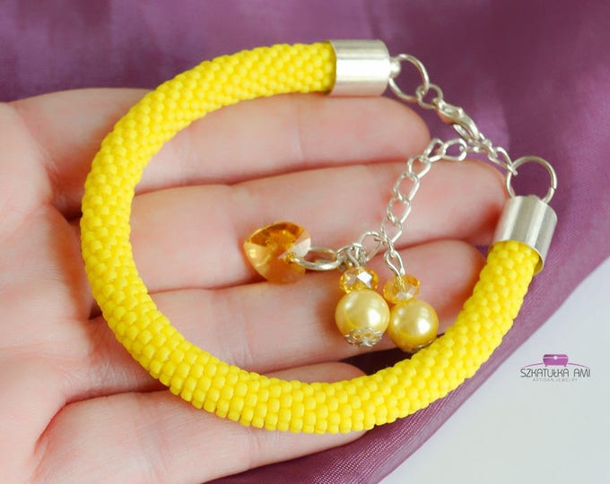 yellow bracelet, beaded bracelet, christmas bracelet, women bracelet, seed bead bracelet, sunny bracelet, crochet bracelet, pastel bracelet