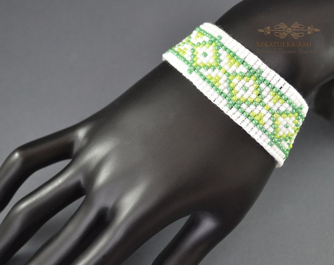 loom bracelets, wide cuff bracelet, beaded cuff bracelet, seed bead cuff, seed bead bracelet, Wide bracelets, green bracelets, gift women
