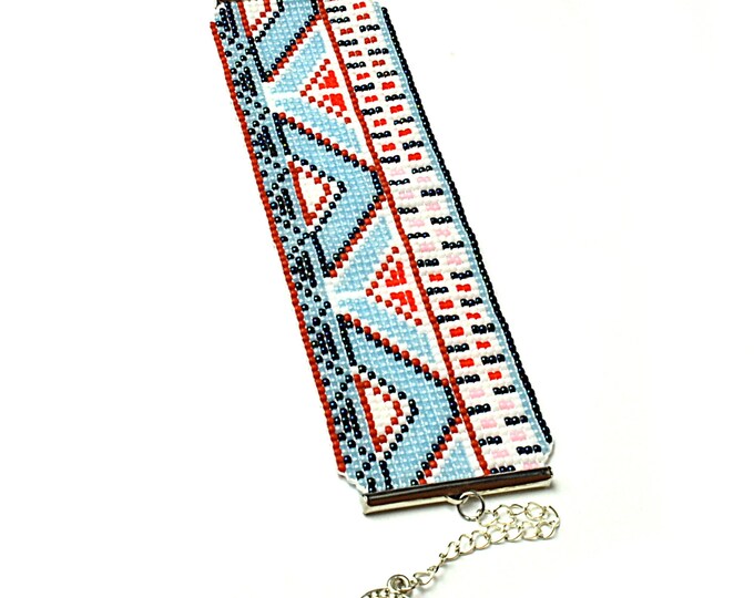 Huichol Bracelet, Native Cuff Bracelet, Native American Beaded Bracelet, Aztec Bracelet, Tribal Bracelet, Wide bracelet, Geometric bracelet