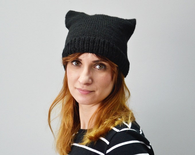 Black Cat Hat Pussyhat Black cat Unisex cat hat Cat hat Black messy bun hat Custom pussyhat Trump pussyhat Mens cat hatines hat winter hat