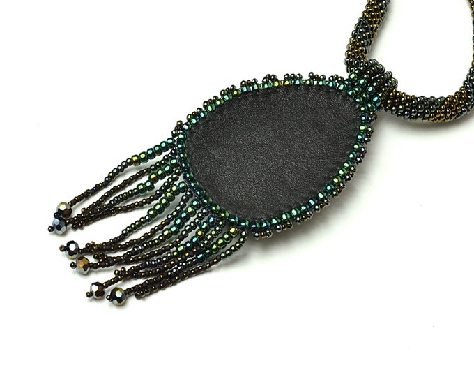 green necklace with a labradorite stone, Unique necklace Gift for her Large necklace Green necklace Stone labradorite Feng Shui necklace