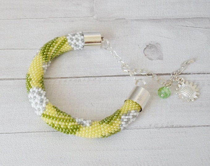 dandelion bracelet, dandelion jewelry, seed bead bracelet, everyday bracelet, crochet bracelets, flower bracelet, floral bracelet, gift her