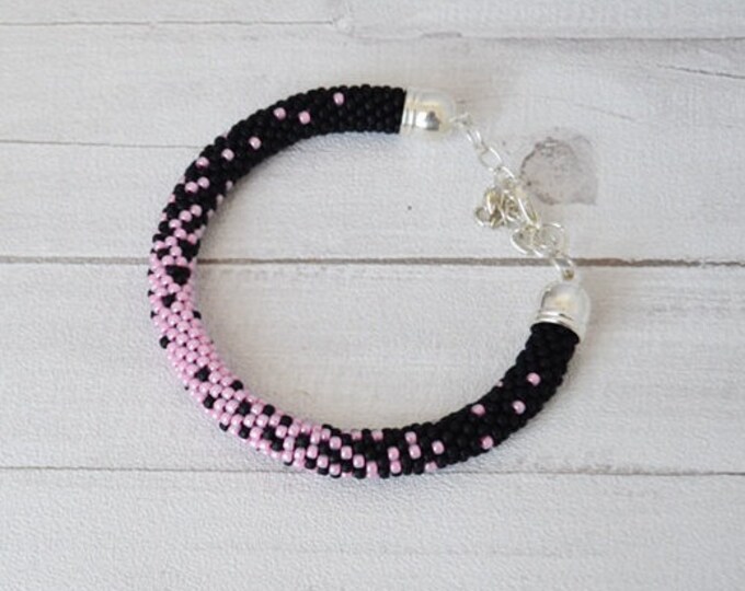 Pink bracelet crochet colorful bracelet seed beads beaded bracelet handmade bracelets womens girls gift crochet hook effect shading