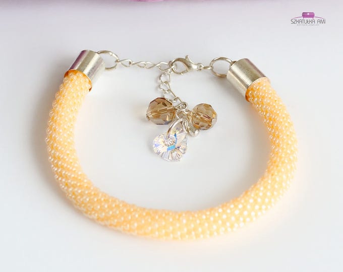 peach bracelet, beaded bracelet, christmas bracelet, women bracelet, seed bead bracelet, beige bracelet, crochet bracelet, pastel bracelet