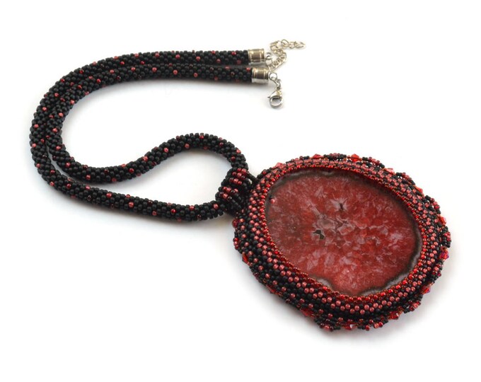 red agate necklace, beaded necklace, banded agate, statement jewelry, large necklace, druzy agate, black red, rose necklace, big stone, gift