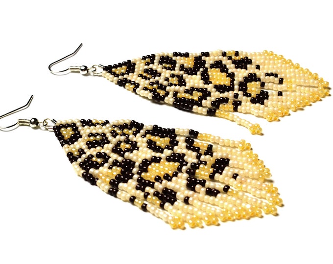 Leopard tassel beaded earrings, inspired by animal print fashion trend, seed beads jewelry by handmade perfect gift for women