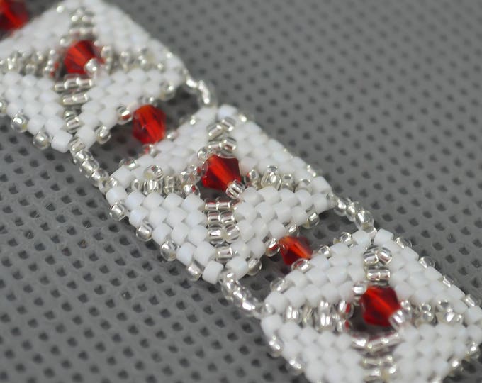 Red swarovski, cuff Swarovski, skinny bracelet, bohemian bracelet, adjustable bracelet, luster bracelet, seed bead bracelet, wedding