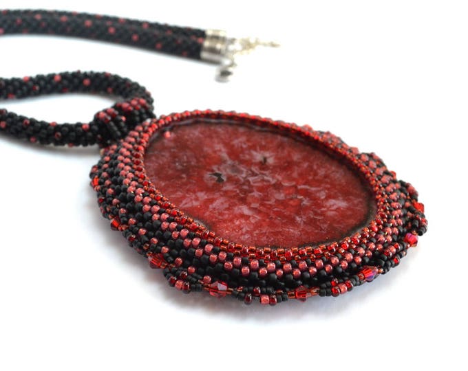 red agate necklace, beaded necklace, banded agate, statement jewelry, large necklace, druzy agate, black red, rose necklace, big stone, gift