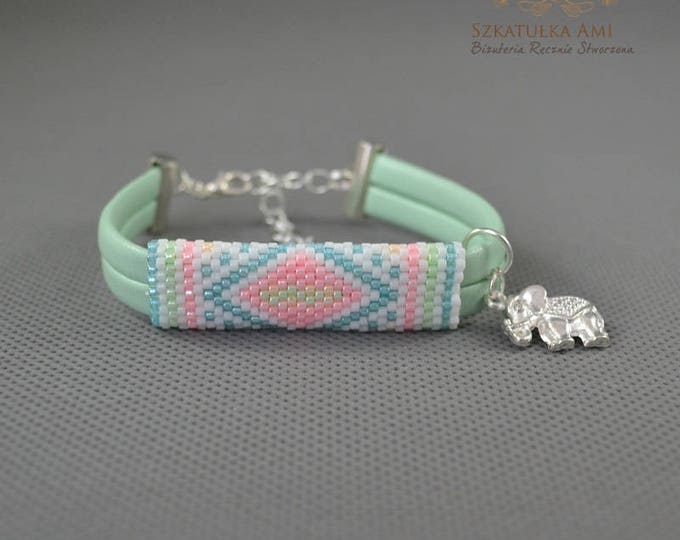 pastel bracelet, festival bracelet, leather bracelet, beaded bracelet, sedd bead bracelet, spring pastels, bangle bracelet, girls bracelet