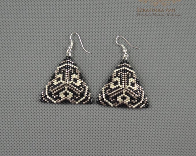 Metallic Black silver triangles earrings Woven earrings Seed beads earrings Metallic Gift for her Elegant viper Drop earrings Dangle
