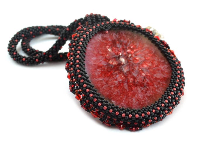 red agate necklace, beaded necklace, banded agate, statement jewelry, large necklace, druzy agate, black red, rose necklace, big stone, gift