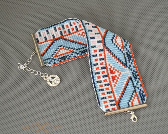 Huichol Bracelet, Native Cuff Bracelet, Native American Beaded Bracelet, Aztec Bracelet, Tribal Bracelet, Wide bracelet, Geometric bracelet