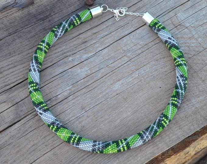 Green Scottish Tartan, beaded necklace, beaded rope necklace, crochet necklace, seed bead necklace, tartan jewelry, tartan necklace beadwork