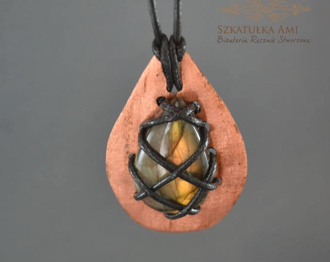 Copper pendant, labradorite necklace, stone labradorite pendant, copper labradorite, natural leather, medieval necklace, statement necklace