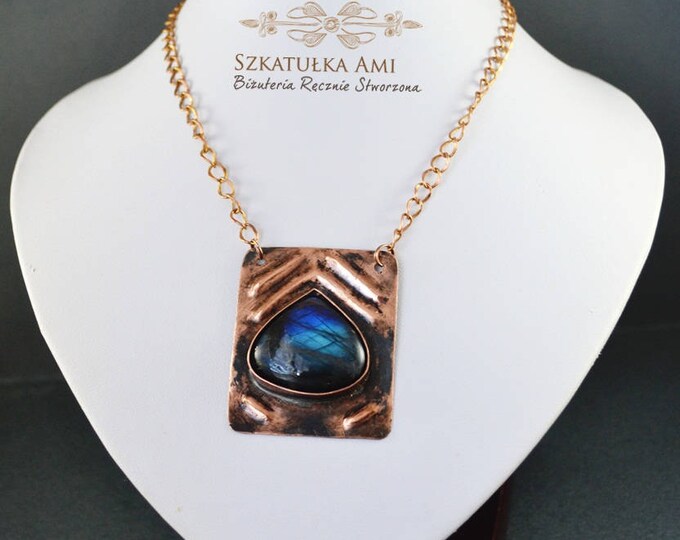 Blue labradorite, stone necklace, Copper necklace, Metal plate necklace, Metal sheet, amulet necklace, Pendant stone, Chainmalle necklace