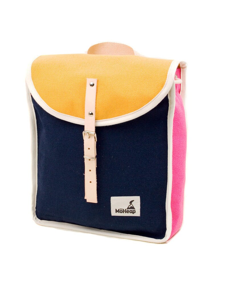 Juicy Loop Trio Heap Backpack, Retro, Vintage Inspired, Canvas a Juicy Loop Trio Heap Backpack, Retro, Vintage Inspired, Canvas a