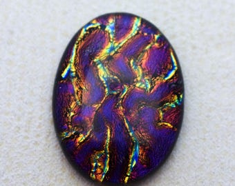27x36mm Focal Cabochon of Dichroic Glass - Dark Copper Cranberry Red Lava Color on Black Glass - F694-R32