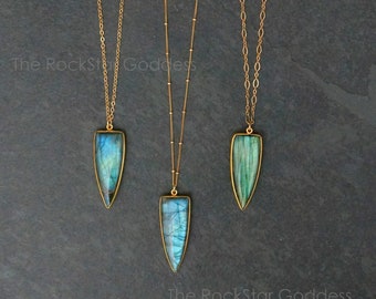 Gold Labradorite Necklace, Labradorite Pendant, Labradorite Jewelry, Layering Necklace
