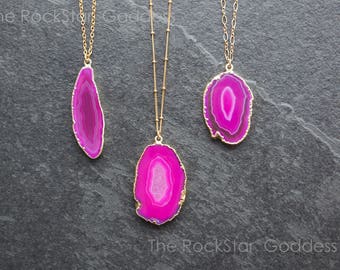 Gold Agate  Necklace, Pink Agate Necklace, Crystal Necklace, Agate Jewelry, Agate Crystal, Hot Pink Necklace, Hot Pink Agate
