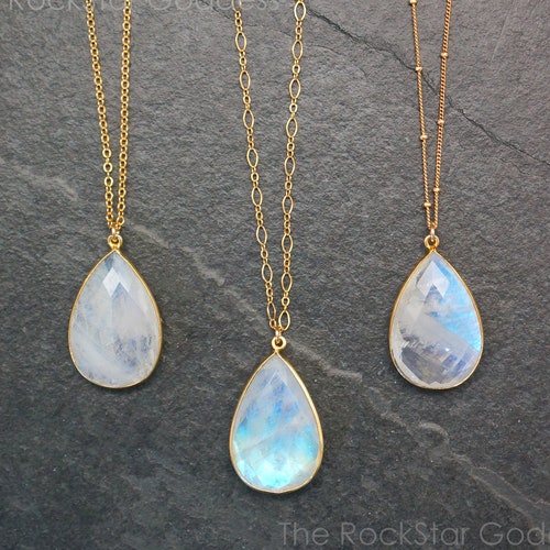 Gold Moonstone Necklace / Moonstone Pendant / Moonstone Etsy