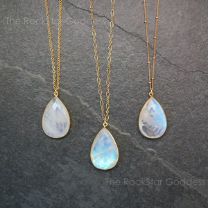 Moonstone Necklace, Gold Moonstone Necklace, Moonstone, Moonstone Jewelry, Gold Moonstone Jewelry, Rainbow Moonstone, June Birthstone