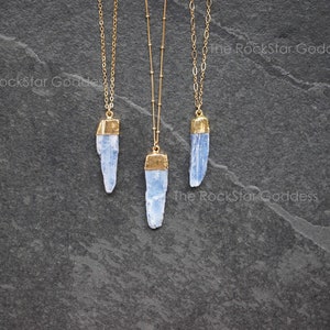 Gold Kyanite Necklace, Kyanite Necklace, Raw Kyanite Pendant, Blue Kyanite Pendant, Kyanite Jewelry, Blue Kyanite, Natural Kyanite