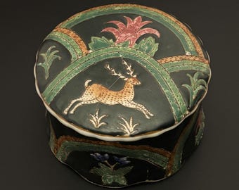 Vintage Hand-Painted Stag Trinket Box: Folk Art Keepsake