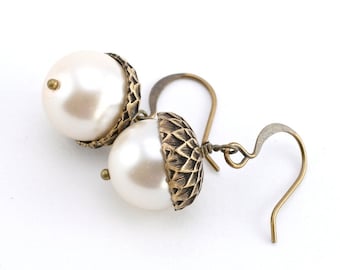 Fall Acorn Earrings, Cream White Pearl Earrings, Fall Wedding Jewelry, Bride Earrings