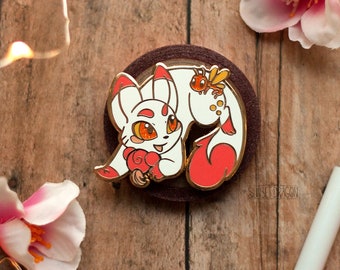 Kitsune Fox Glitter Enamel Pin