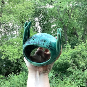 Axolotl Sculpture - 5 inch Hideout - MADE TO ORDER - Ceramic Aquarium Decoration - Fish Tank Ornament - Aquarium Rock Cave - Axolotl Decor