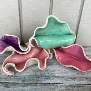Surrealist Tank Decor - Aquarium Hideout Rock Caves - Bright Colorful Betta Fish Hides - Reptile Tank Accessories - Ceramic Aquarium Decor