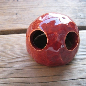 Basic Betta Hide MADE TO ORDER - Aquarium Decor - Fish Tank Decoration - Ceramics and Pottery - Fish Cave - Minimal - Terrarium - Handmade