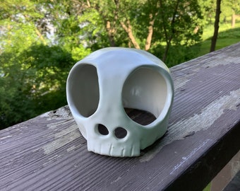 Little Skull Aquarium Decoration - MADE TO ORDER - Betta Fish Hide - Ceramics and Pottery - Ceramic Tank Decor - Marimo Terrarium Ornament