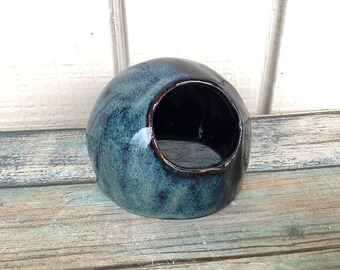 Betta Fish Cave Smooth Ceramic - Round Shrimp Hideout - Baby Reptile Hide - Aquarium Ornament - Black and Blue Tank Decorations - Betta Hide