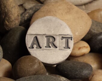 Ceramic magnet: ART