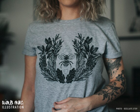 Lavender Bee T-Shirt - Botanical Illustration - Lavender Plant - Unisex S-XXL