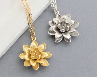 Lotus Necklace for Women, Girlfriend Birthday Gift, Gold or Silver Lotus Flower Necklace, Sister Gift, Everyday Necklace, Gift for Mom