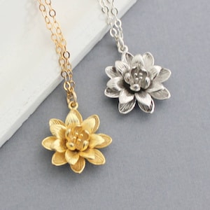 Lotus Necklace for Women, Girlfriend Birthday Gift, Gold or Silver Lotus Flower Necklace, Sister Gift, Everyday Necklace, Gift for Mom