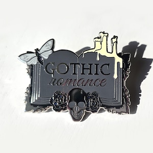 Book Trope Pin - Gothic Romance