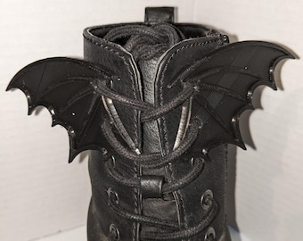 Boot/shoe bat or dragon wing's sets.