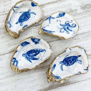 Under the Sea Oyster Shell Jewelry Dish, Ring Dish, Trinket Dish, Hostess Gift, Coastal Decor, Sea Turtle, Octopus