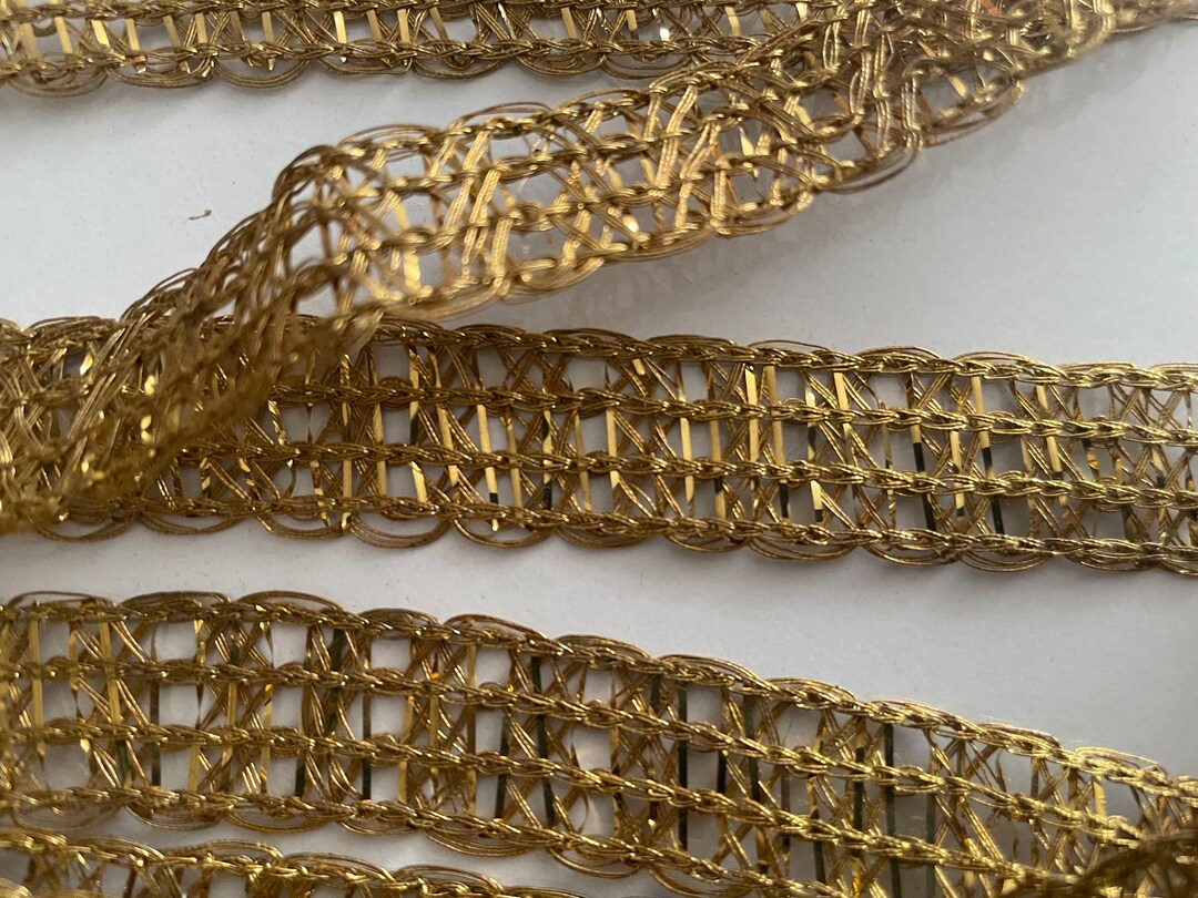 3 Aristocrat Tassel Fringe Trim Antique Gold Per Yard