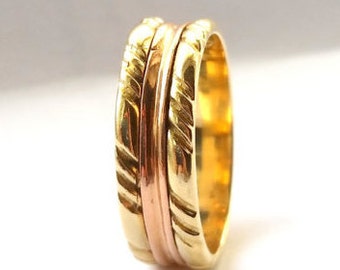 14K Solid Gold Wedding Ring - Mixed Metal Rose Gold & Yellow Gold