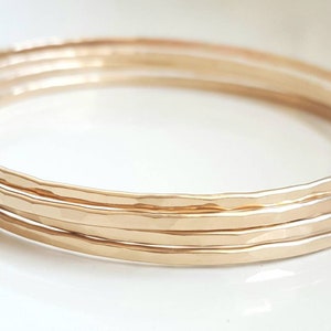 Set of 7 Hammered Bangles 14k Gold Filled Gold Stack Bracelet Set image 8