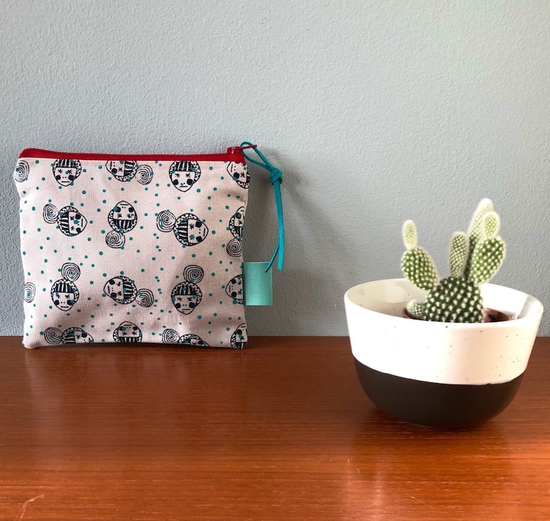 Grey Canvas with Turquoise Dots Face Print Handprinted Zip Pouch Bag Purse