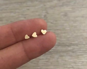 14k Gold Tiny Heart Post Earrings, 14k Gold Stud Earring, Cartilage Stud Earring, Helix, Gift for Her