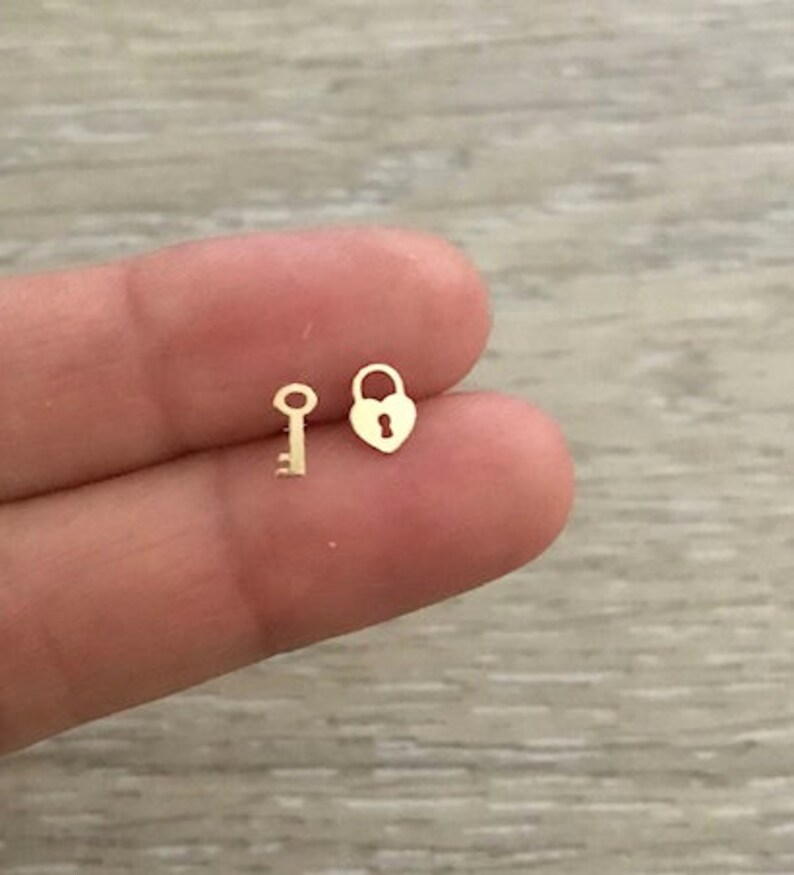 14k GOLD Studs Tiny Lock & Key Real Gold Stud Earring Simple Etsy